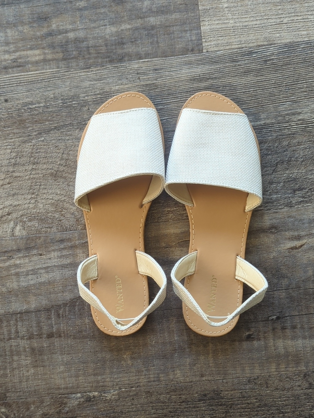NWOT Beige Summer Sandals (Size 8 1/2)